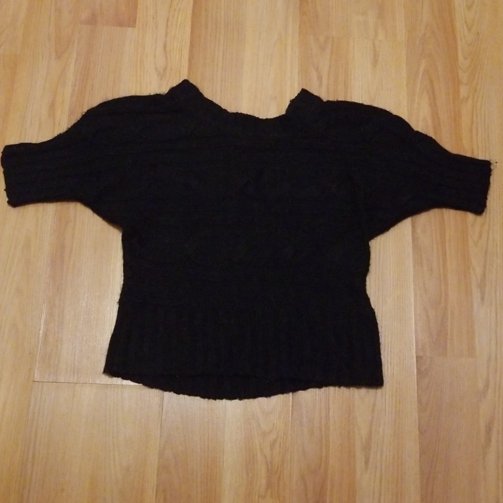 Girl's (Juniors) Cable Knit Sweater